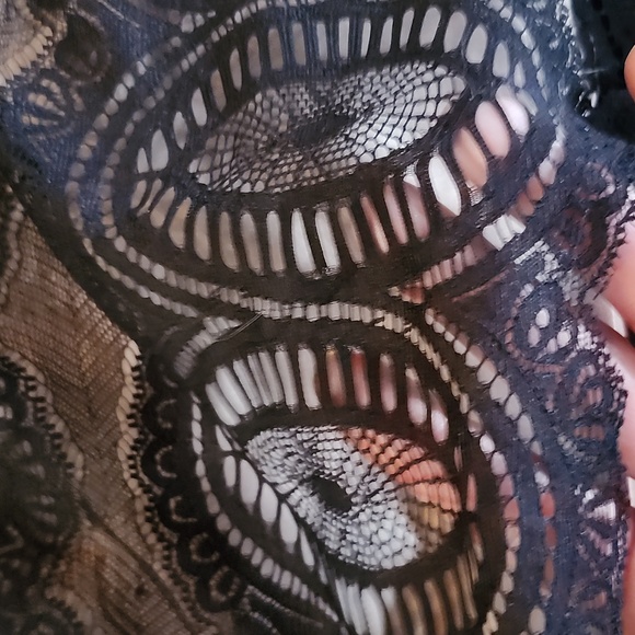 CACHE Lace Skirt Size 0 - Picture 12 of 12